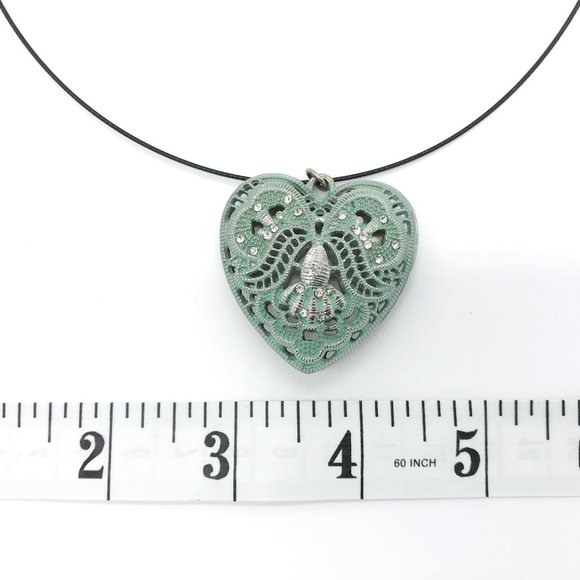 Mint and Silver Heart Necklace Magnetic Clasp - Picture 3 of 6